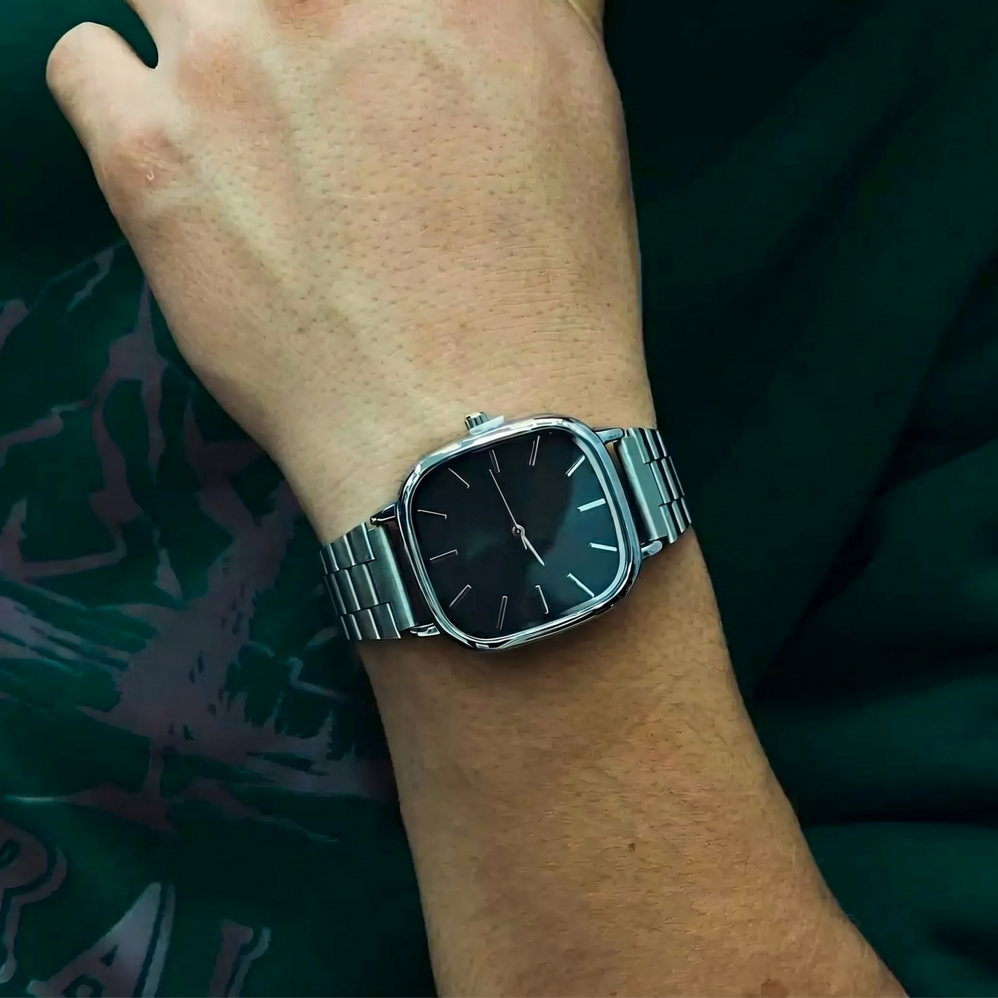 Luxurious 36mm Watch - Water Resistant| Transferred steel